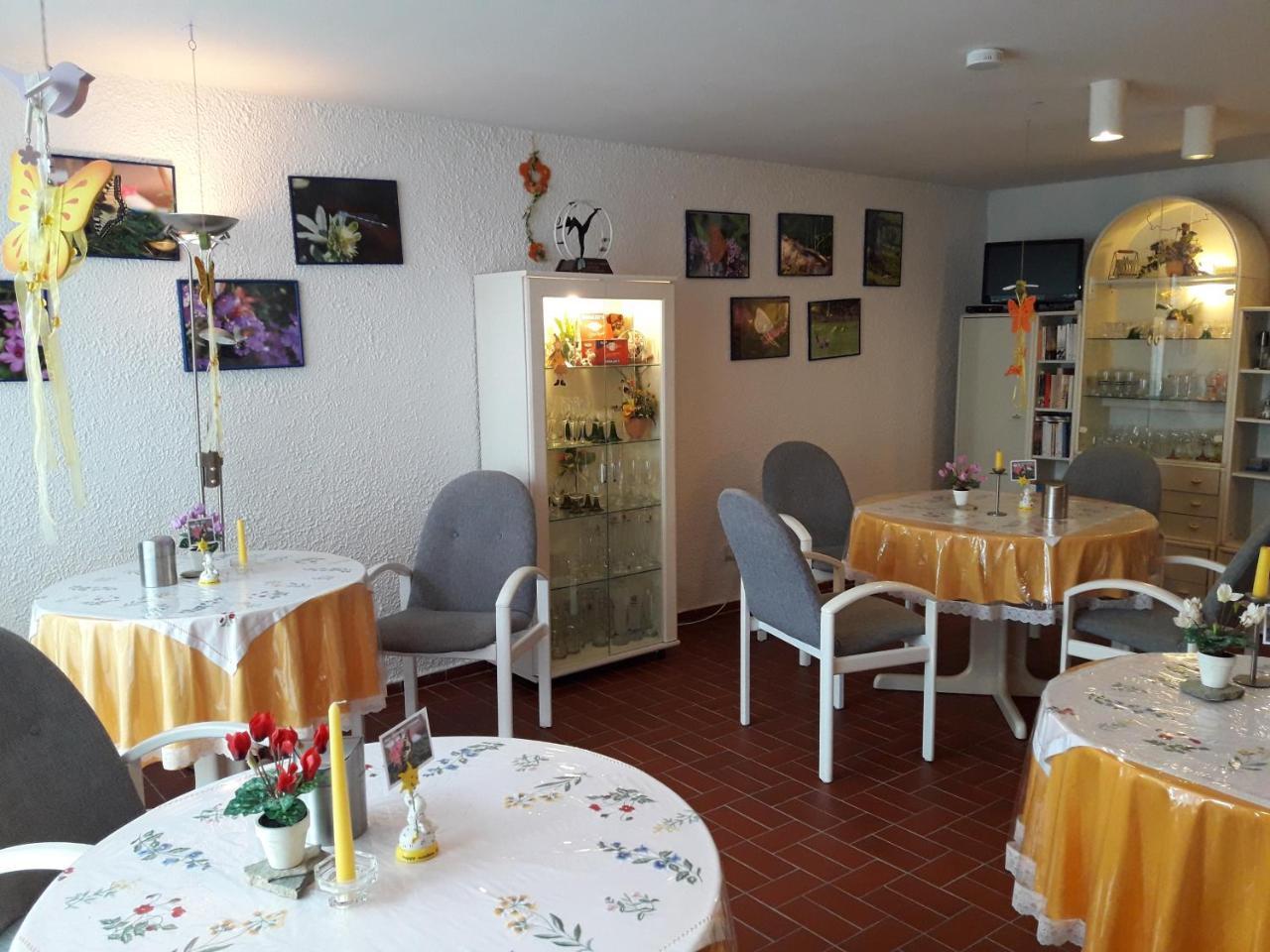 Gaestehaus Hochrhoenblick Schönau an der Brend المظهر الخارجي الصورة
